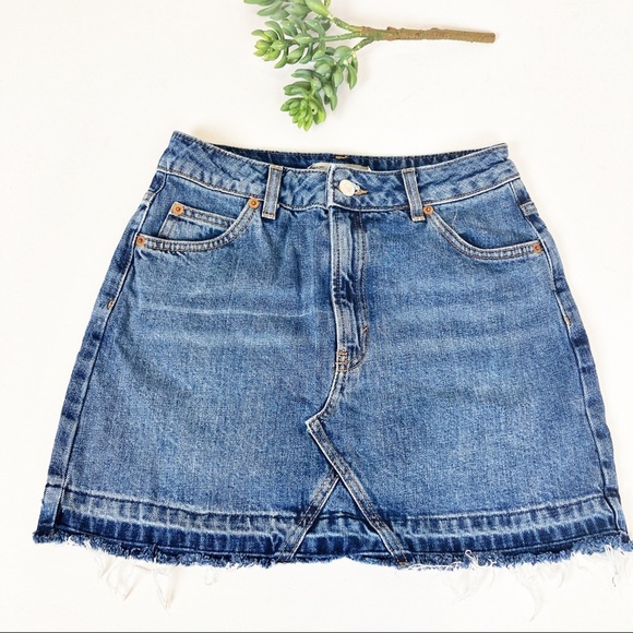 Topshop Dresses & Skirts - 2/$20 Topshop Moto Denim Mini Skirt Size 4